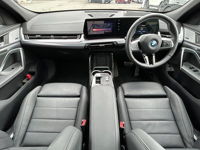 صورة 2 لـ 2024 BMW IX2