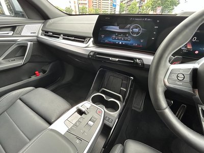 صورة 47 لـ 2024 BMW IX2