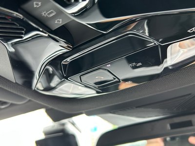 صورة 56 لـ 2024 BMW IX2