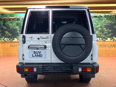 2024 Toyota LAND CRUISER 70 — миниатюра 15