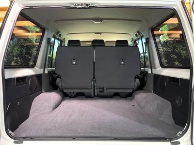 2024 Toyota LAND CRUISER 70 — миниатюра 61