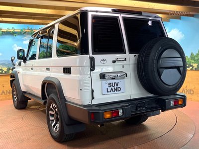 2024 Toyota LAND CRUISER 70 — миниатюра 57