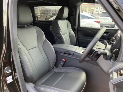 صورة 53 لـ 2026 Toyota ALPHARD