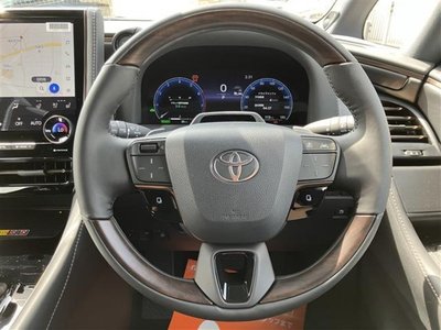 صورة 16 لـ 2026 Toyota ALPHARD