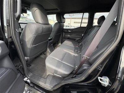 2025 Toyota LAND CRUISER 250 照片 32