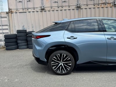 صورة مصغرة 24 لـ 2023 Lexus RZ