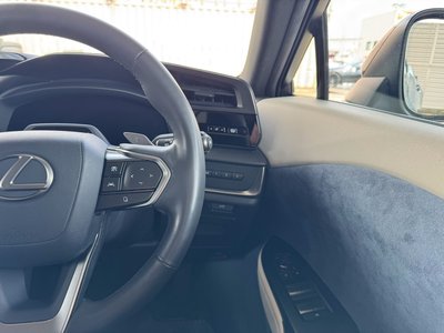 صورة مصغرة 44 لـ 2023 Lexus RZ