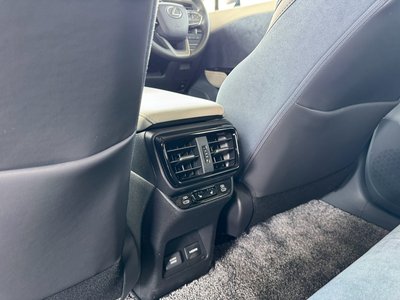 صورة مصغرة 54 لـ 2023 Lexus RZ