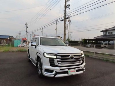 صورة 1 لـ 2023 Toyota LAND CRUISER 300