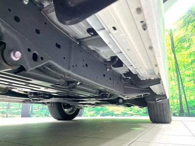 صورة 41 لـ 2023 Toyota LAND CRUISER 300