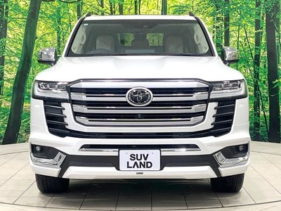 صورة 19 لـ 2023 Toyota LAND CRUISER 300