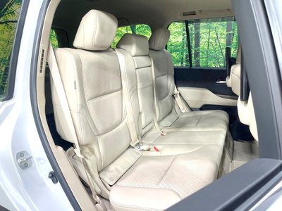 صورة 13 لـ 2023 Toyota LAND CRUISER 300