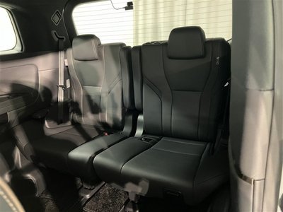 2024 Toyota ALPHARD — фото 28