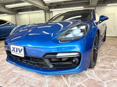 2017 Porsche PANAMERA photo 6
