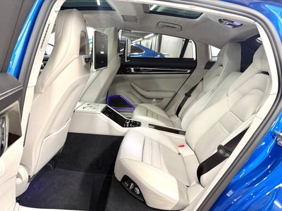 2017 Porsche PANAMERA thumbnail 43