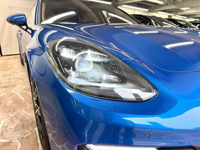 2017 Porsche PANAMERA photo 7