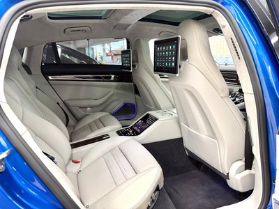 2017 Porsche PANAMERA thumbnail 47