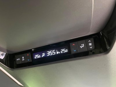 2023 Toyota ALPHARD 照片 43
