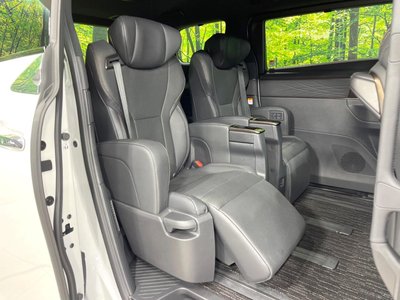 2023 Toyota ALPHARD 照片 9