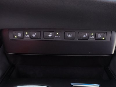 2023 Lexus ES photo 9