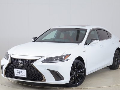 2023 Lexus ES photo 1