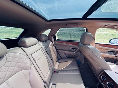 2016 Bentley BENTAYGA — фото 23