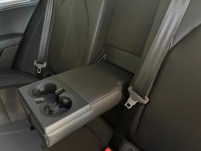 صورة 71 لـ 2025 ALFA Romeo STELVIO