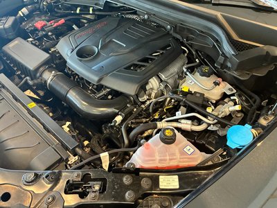 صورة 8 لـ 2025 ALFA Romeo STELVIO