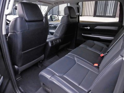 صورة مصغرة 32 لـ 2017 Toyota TUNDRA