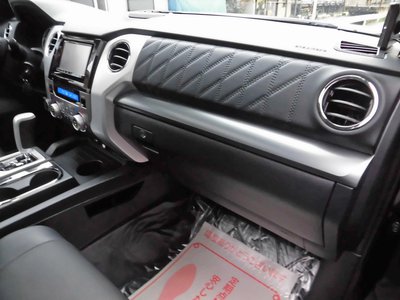 صورة مصغرة 30 لـ 2017 Toyota TUNDRA