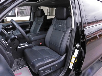 صورة 9 لـ 2017 Toyota TUNDRA