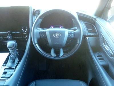 صورة مصغرة 11 لـ 2025 Toyota ALPHARD