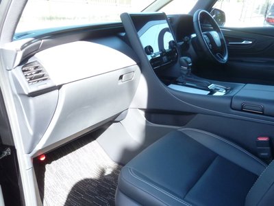صورة مصغرة 15 لـ 2025 Toyota ALPHARD