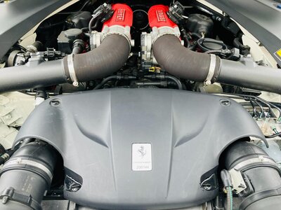 2014 Ferrari CALIFORNIA T 照片 6