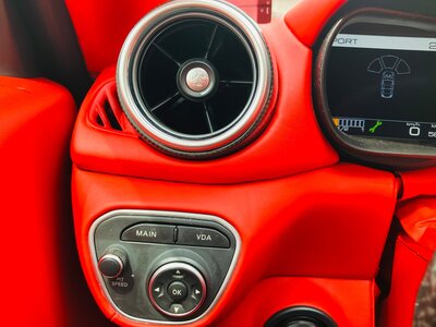 2014 Ferrari CALIFORNIA T 照片 34