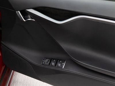 2021 Tesla MODEL S 缩略图 31