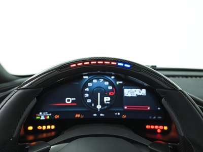 صورة 15 لـ 2025 Ferrari 12 CILINDRI