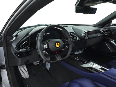 صورة 16 لـ 2025 Ferrari 12 CILINDRI