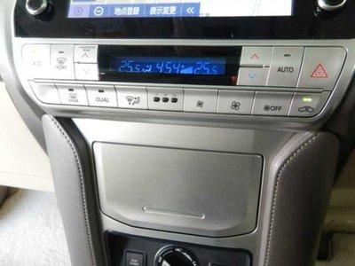 2023 Toyota LAND CRUISER PRADO 照片 10