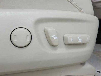 2023 Toyota LAND CRUISER PRADO 照片 13