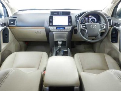 2023 Toyota LAND CRUISER PRADO 照片 3