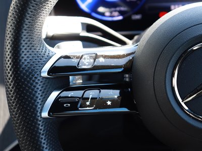 2023 Mercedes-BENZ EQS thumbnail 28