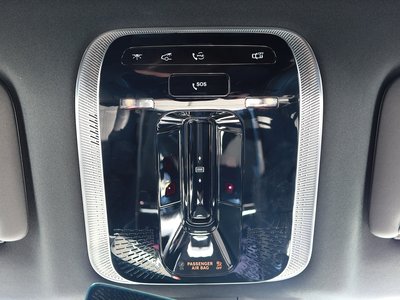 2023 Mercedes-BENZ EQS thumbnail 35