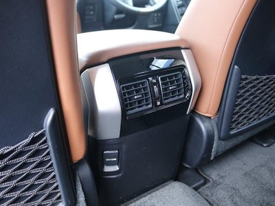 صورة 29 لـ 2021 Toyota LAND CRUISER PRADO