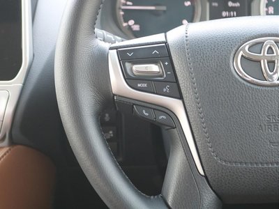 صورة 39 لـ 2021 Toyota LAND CRUISER PRADO