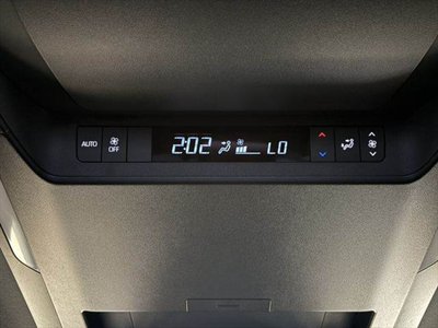 2026 Toyota ALPHARD 照片 35