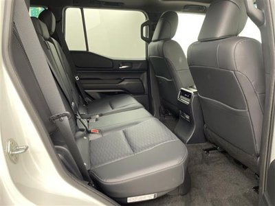 صورة 25 لـ 2025 Toyota LAND CRUISER 250