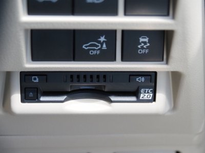 2024 Toyota LAND CRUISER 300 — фото 62