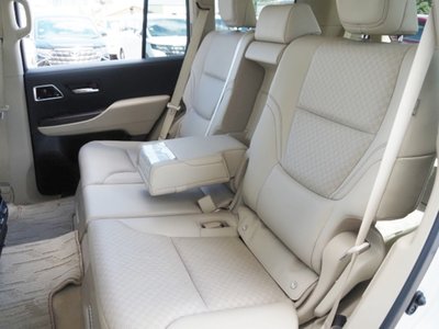 2024 Toyota LAND CRUISER 300 — фото 28