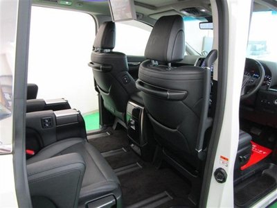 2023 Toyota ALPHARD — фото 39